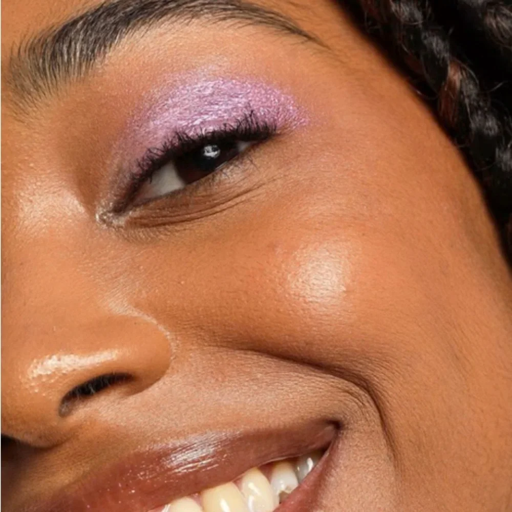 NEW Makeup‎ Revolution Double Up Liquid Eyeshadow – Subliminal